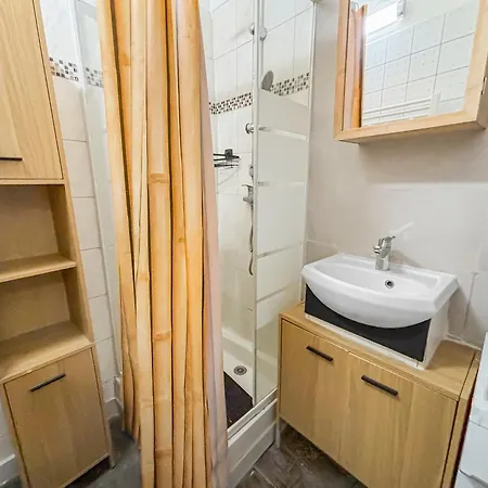 Le De * 奥尔日河畔萨维尼