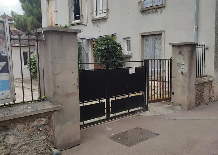 Apartment Le De